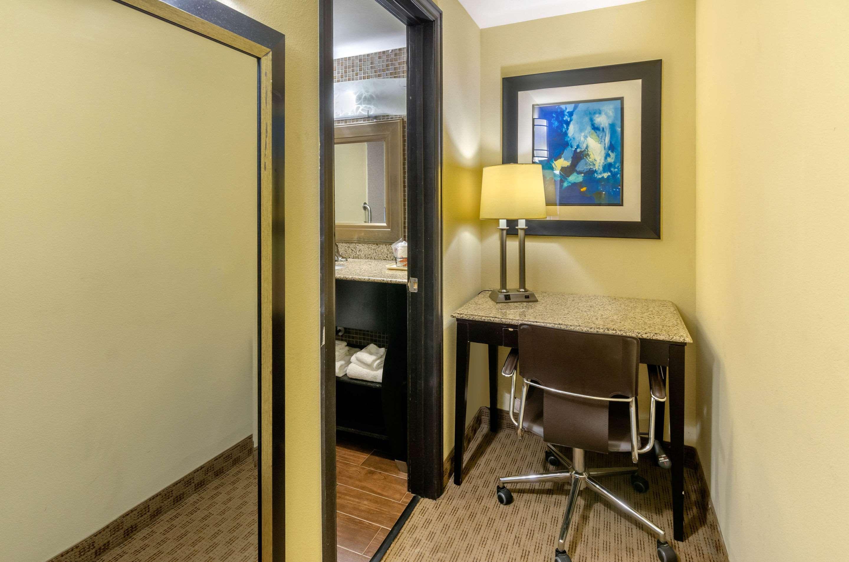 Quality Inn Covington Exterior photo